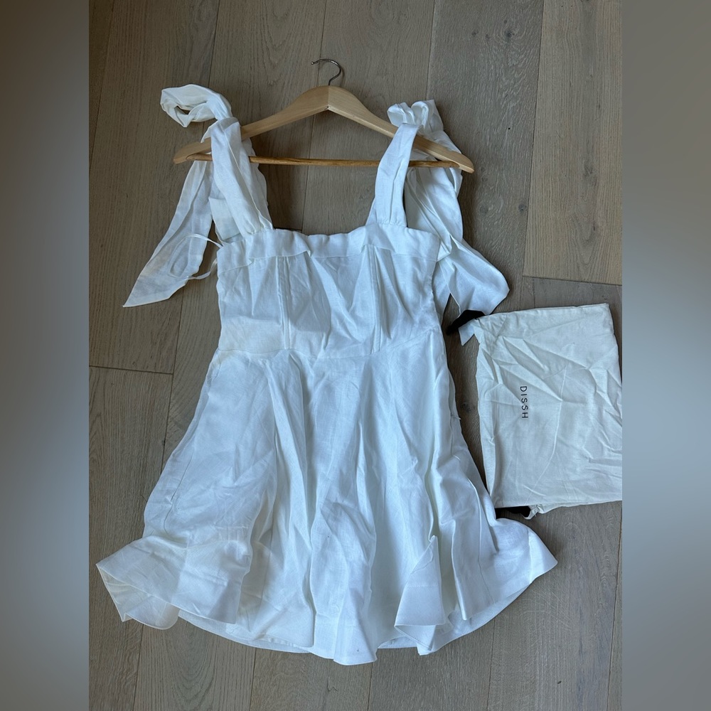 Dissh linen white summer dress with bow tie shoulder straps, adjustable size 4US